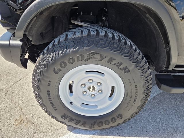 Used 2023 Ford Bronco Heritage Edition AWD/4WD image 19