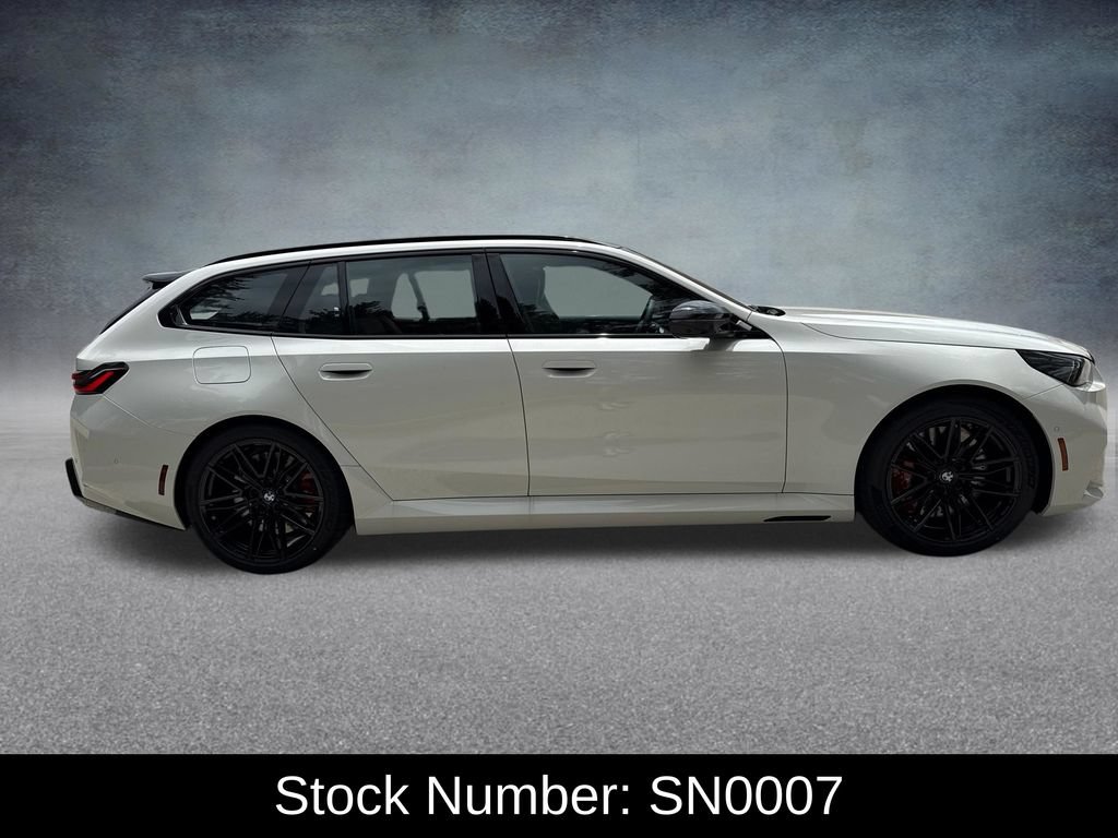 New 2027 BMW M5 Touring AWD/4WD image 6