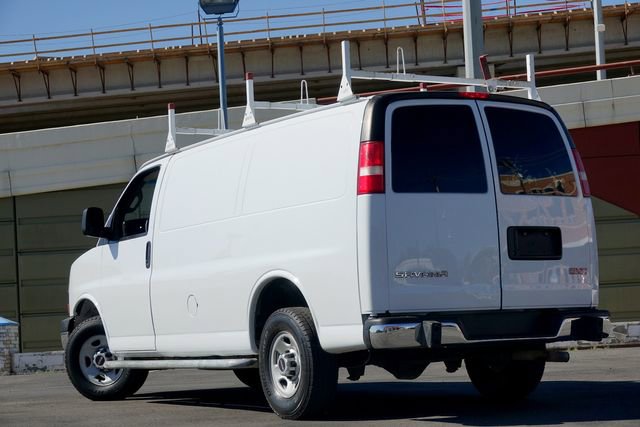 Used 2017 GMC Savana 2500 2500 image 21