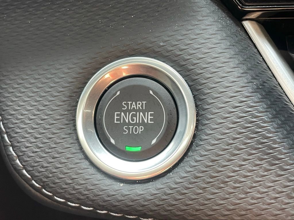 Certified 2026 Chevrolet Equinox LT AWD/4WD image 30