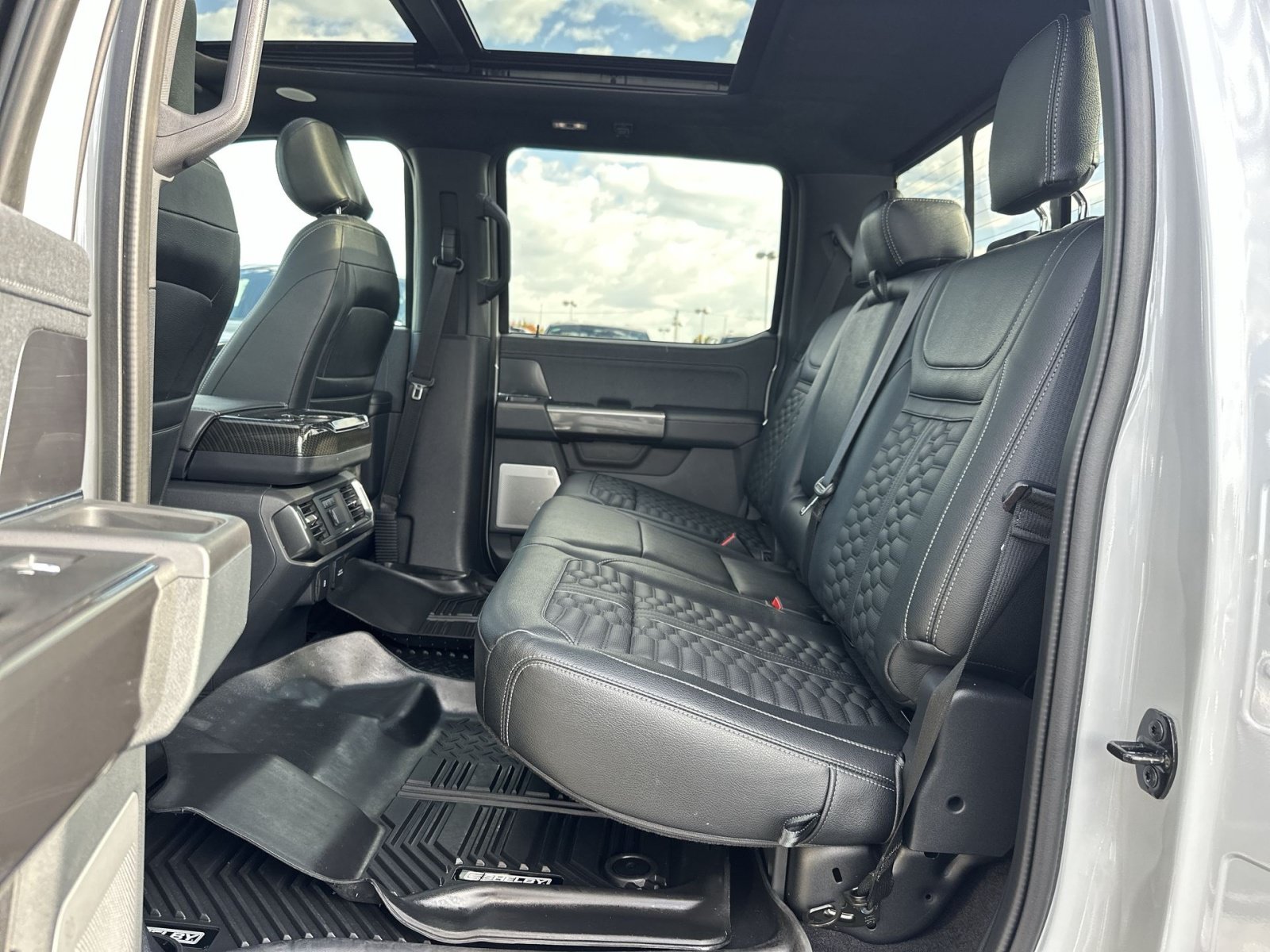 Used 2023 Ford F150 Lariat w/ Equipment Group 502A High AWD/4WD image 26