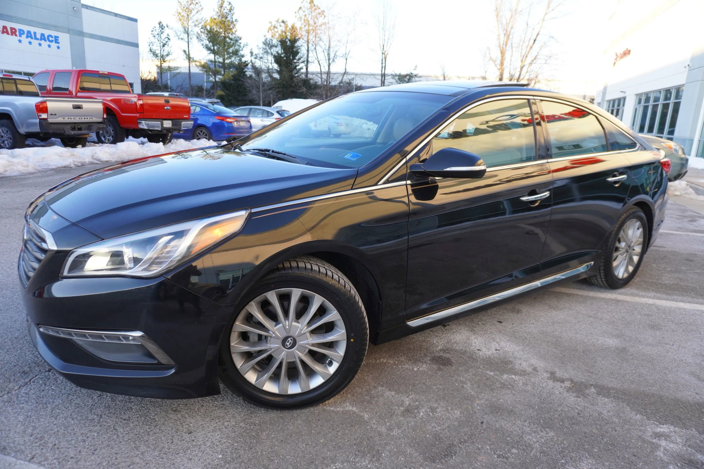 Used 2015 Hyundai Sonata Limited w/ Option Group 05 image 3