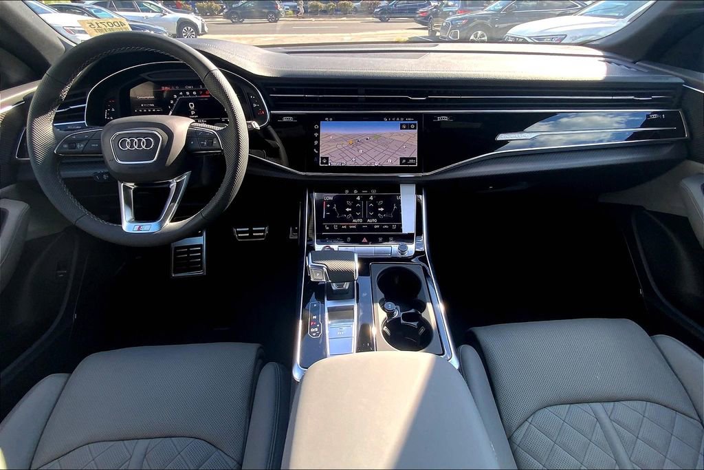 New 2025 Audi SQ8 Premium Plus image 5
