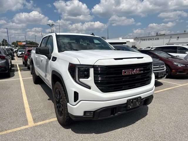 Used 2024 GMC Sierra 1500 Elevation AWD/4WD image 4
