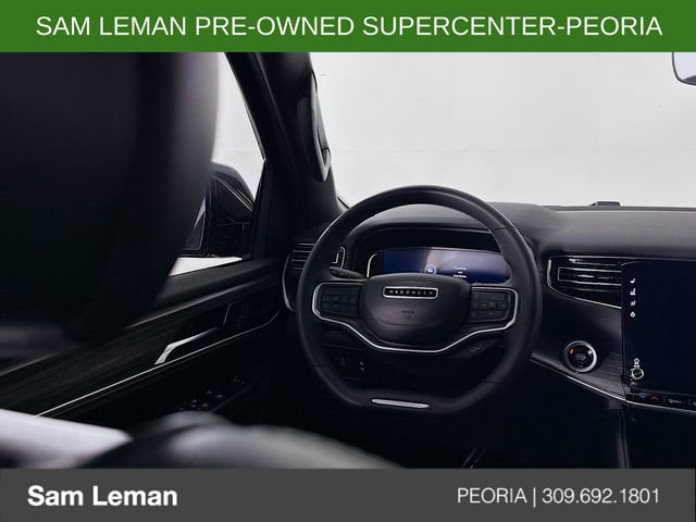 Used 2023 Jeep Wagoneer Series III w/ Premium Group I RWD image 11