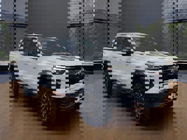 Used 2023 Chevrolet Colorado ZR2 w/ ZR2 Convenience Package III image 7