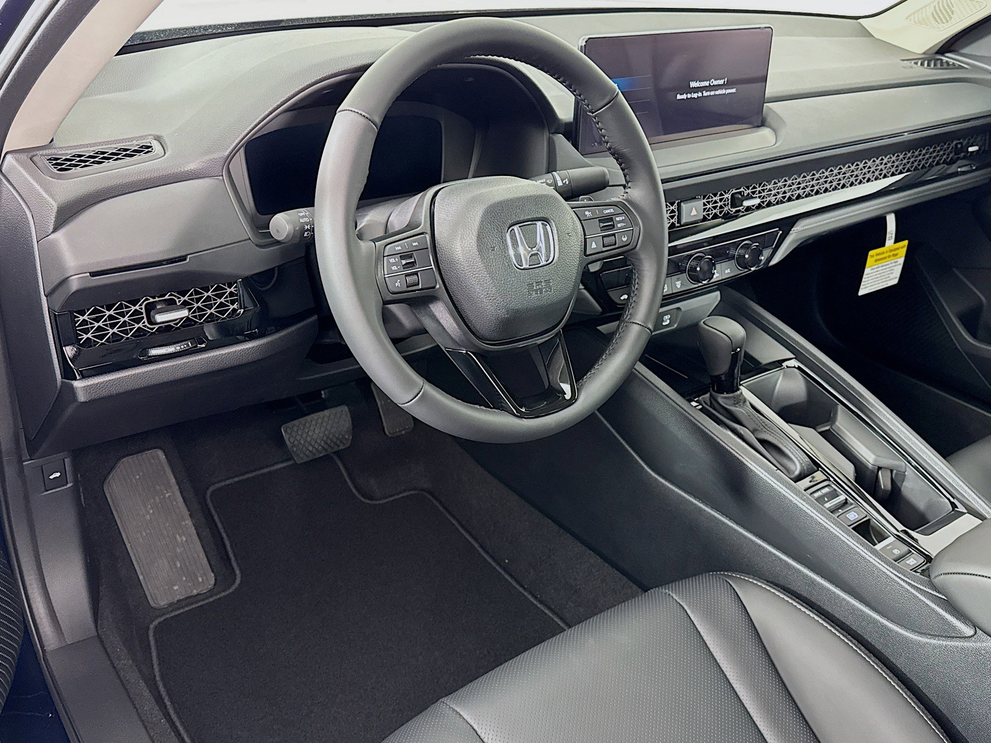 New 2026 Honda Accord EX-L image 9