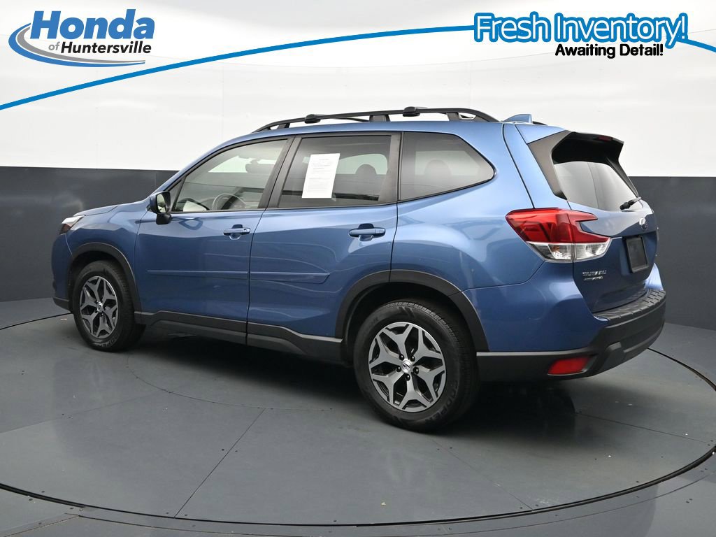 Used 2023 Subaru Forester Premium AWD/4WD image 7