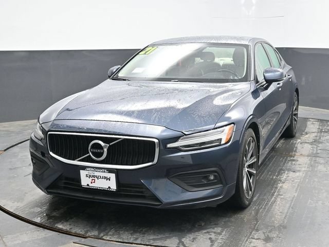 Used 2021 Volvo S60 T6 Momentum AWD/4WD image 2