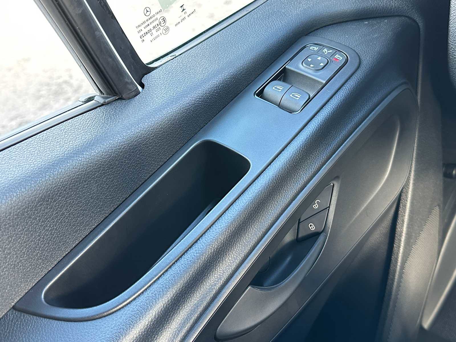 Used 2023 Mercedes-Benz Sprinter 1500 image 65
