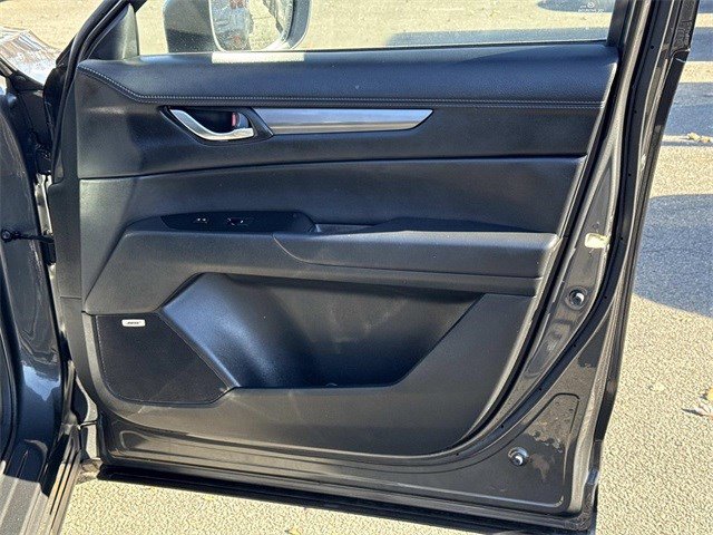 Used 2018 MAZDA CX-5 Touring w/ Preferred Equipment Package image 8