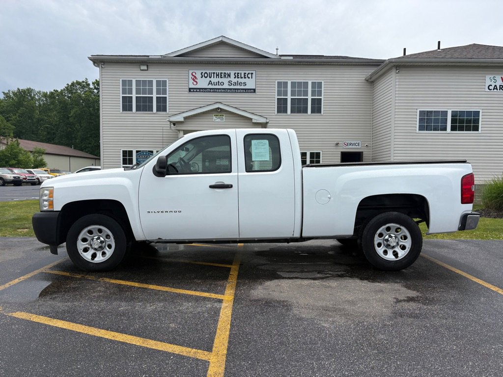 Used 2010 Chevrolet Silverado 1500 W/T RWD image 1