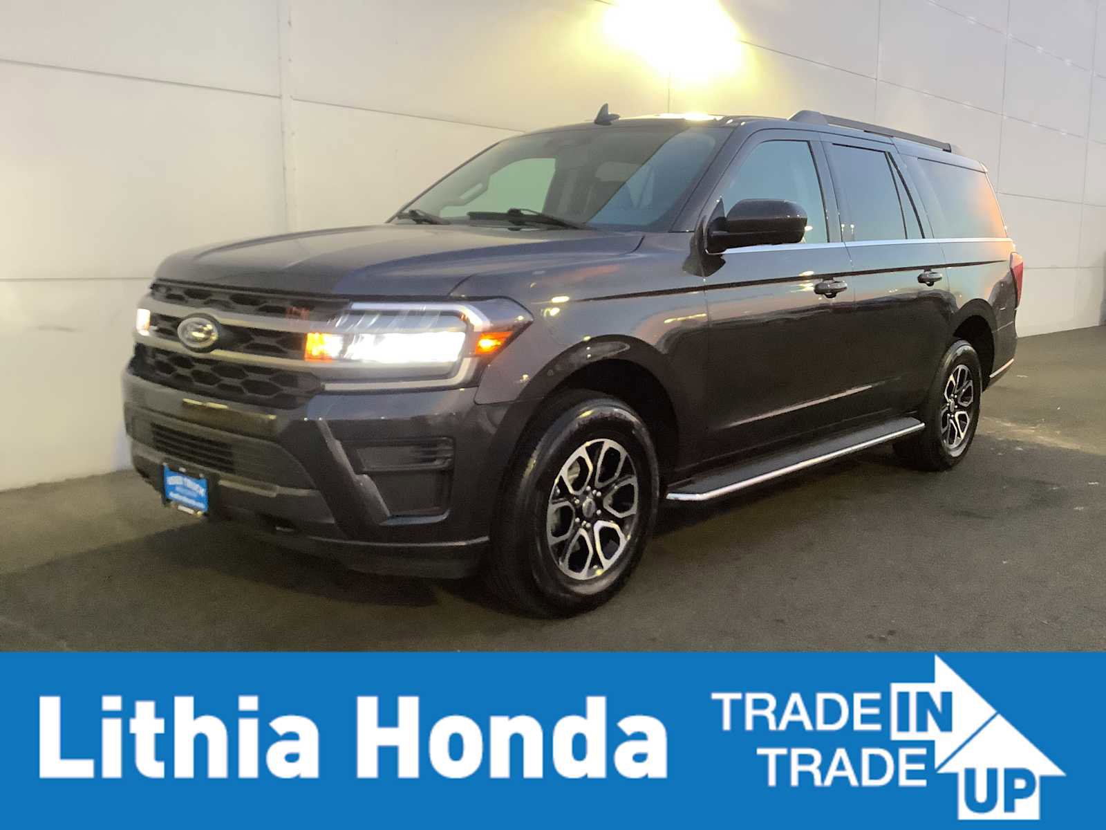 Used 2023 Ford Expedition Max XLT