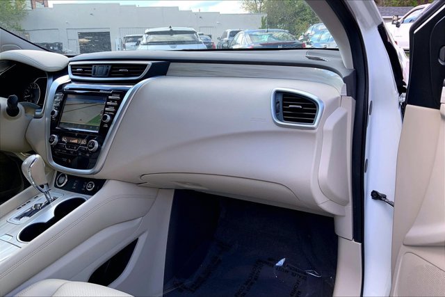 Used 2017 Nissan Murano SL w/ SL Technology Package AWD/4WD image 16