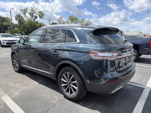 Certified 2022 Lincoln Nautilus FWD image 3