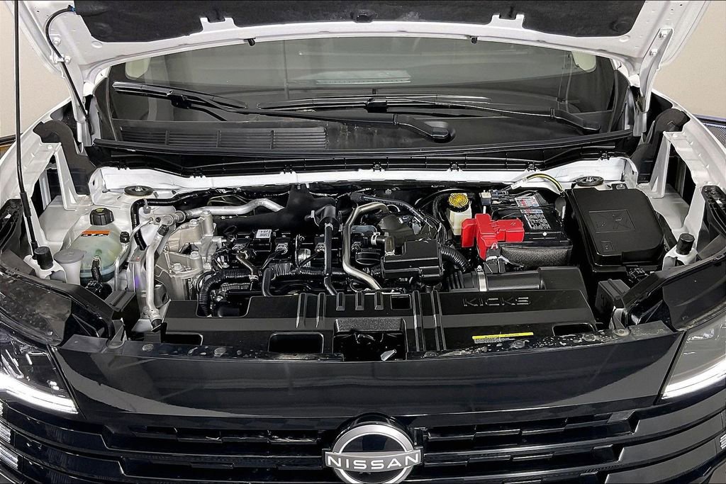 Certified 2025 Nissan Kicks SV image 13