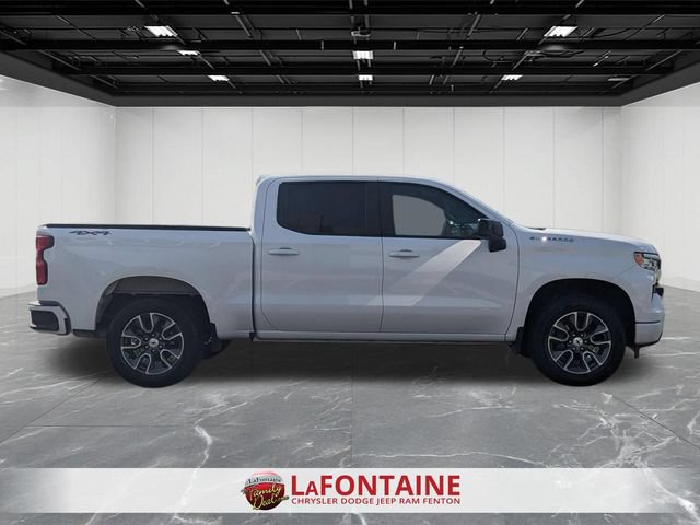 Used 2022 Chevrolet Silverado 1500 RST AWD/4WD image 6