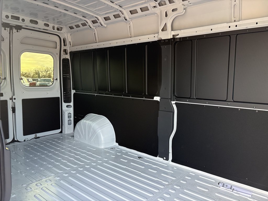 New 2026 RAM ProMaster 2500 w/ Convenience Group FWD image 20