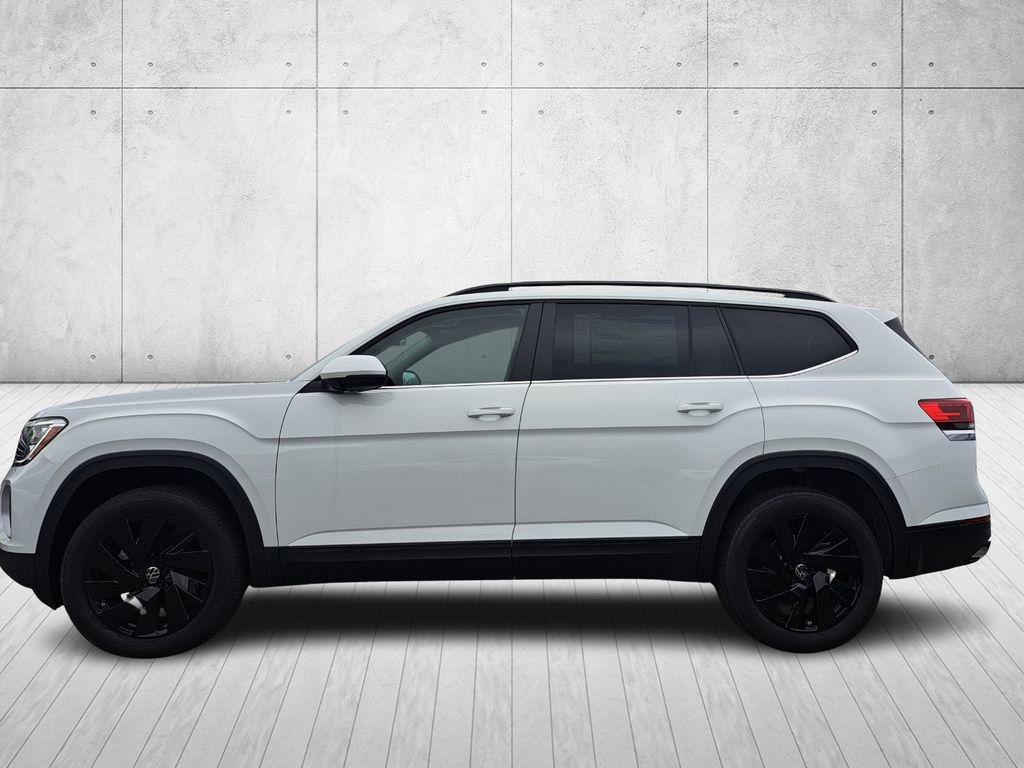 Used 2025 Volkswagen Atlas SE image 8