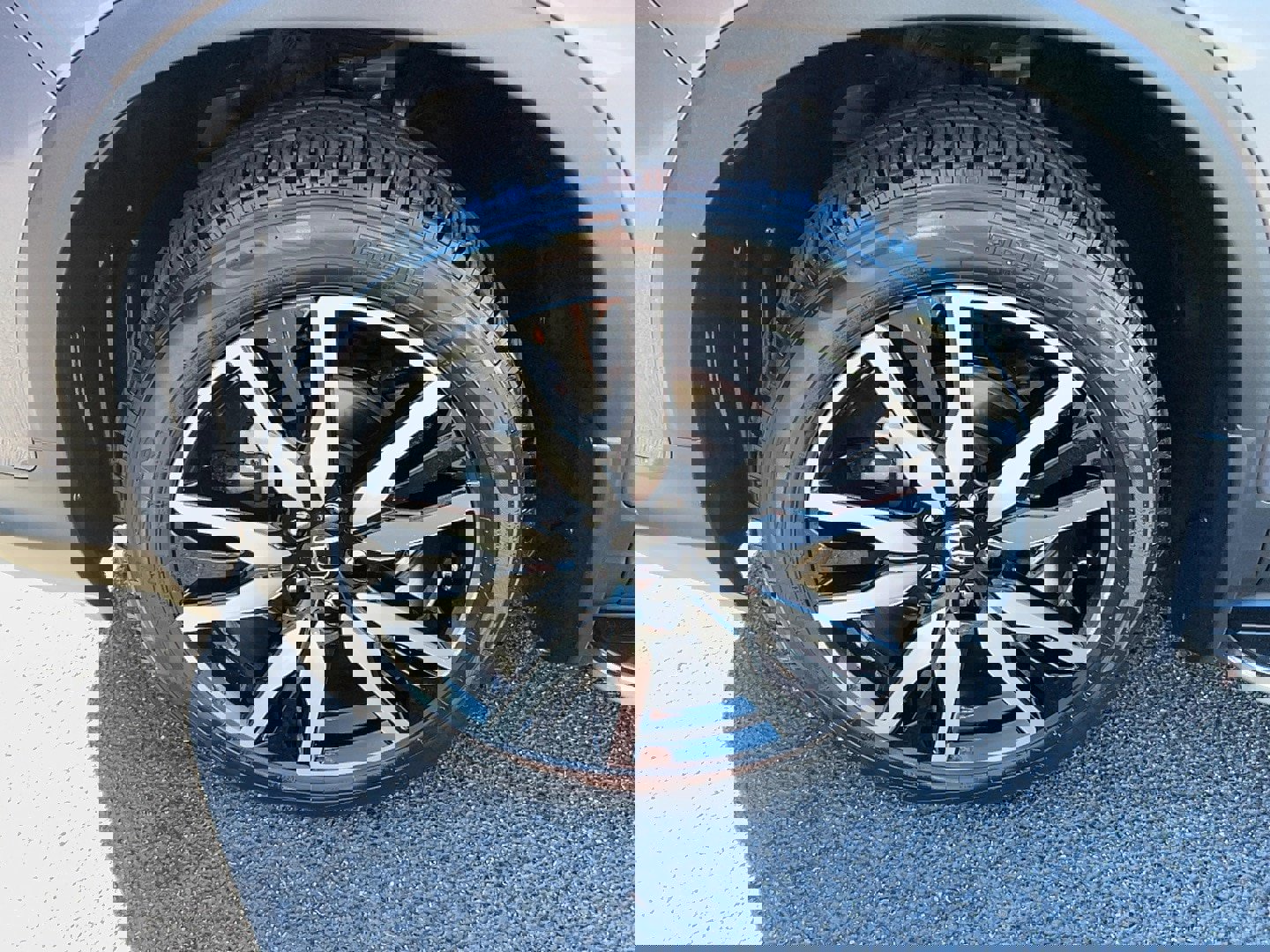 Used 2021 Honda Pilot Elite image 9