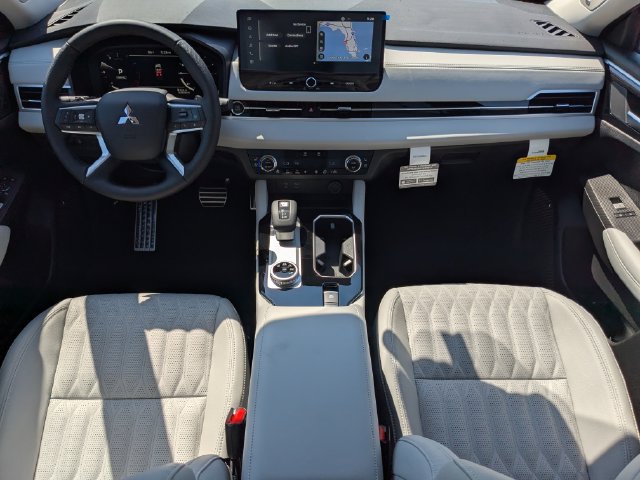 New 2026 Mitsubishi Outlander SEL FWD image 16