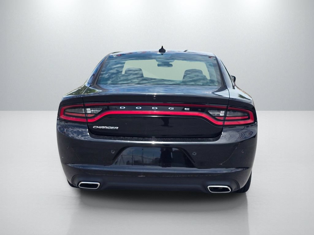 Used 2023 Dodge Charger SXT RWD image 6