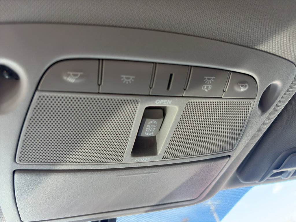 Used 2016 Nissan Murano Platinum w/ Platinum Technology Package image 28