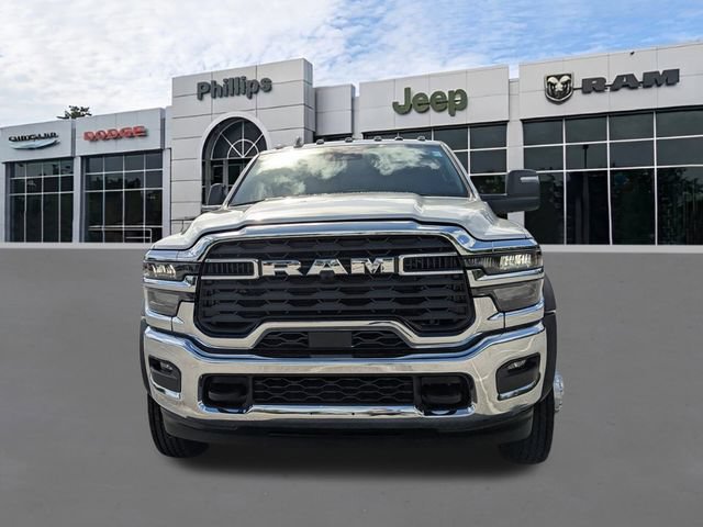 New 2026 RAM 5500 Tradesman AWD/4WD image 9