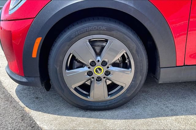 Used 2024 MINI Cooper SE FWD image 8