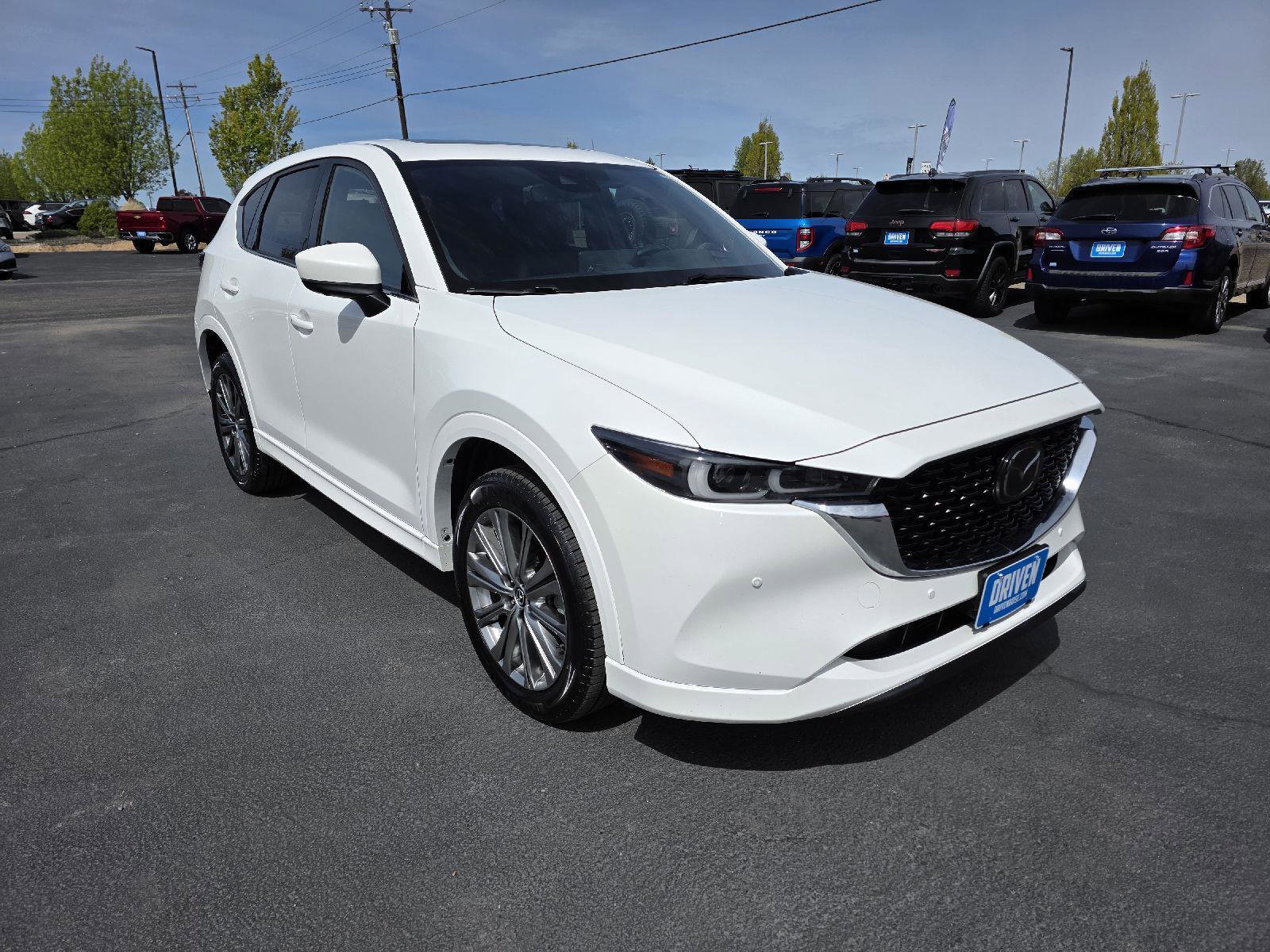 Used 2022 MAZDA CX-5 Signature AWD/4WD image 3