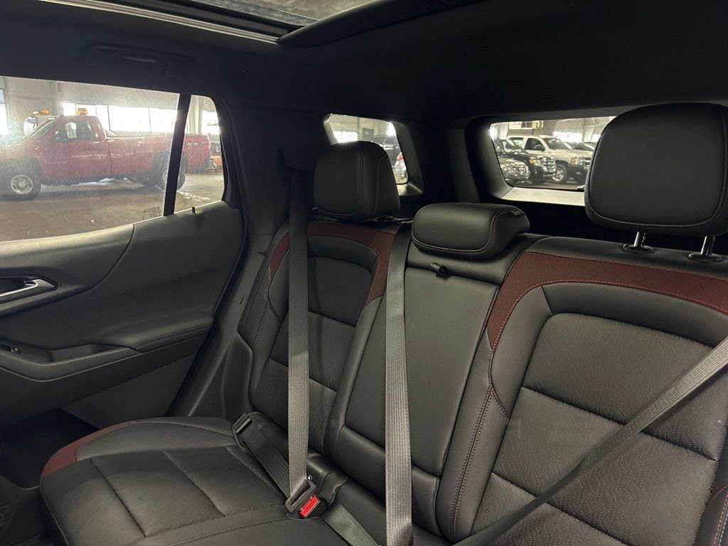 New 2026 Chevrolet Equinox RS w/ Convenience Package III FWD image 21