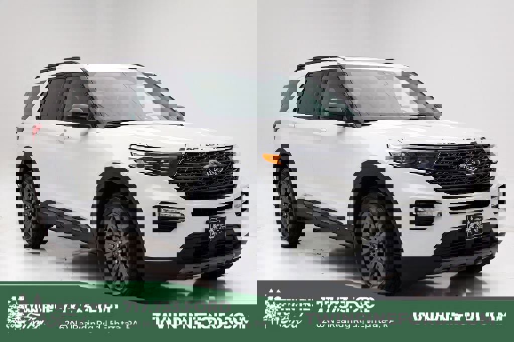 Used 2023 Ford Explorer XLT w/ Equipment Group 202A image 1