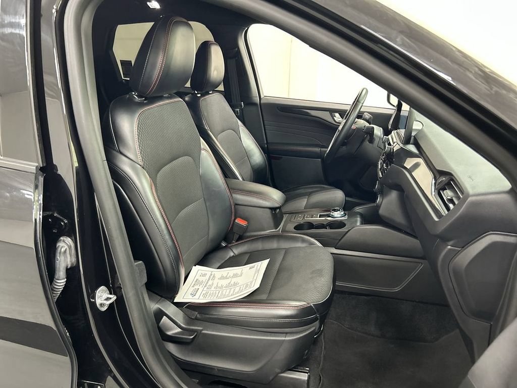 Used 2024 Ford Escape ST-Line AWD/4WD image 22