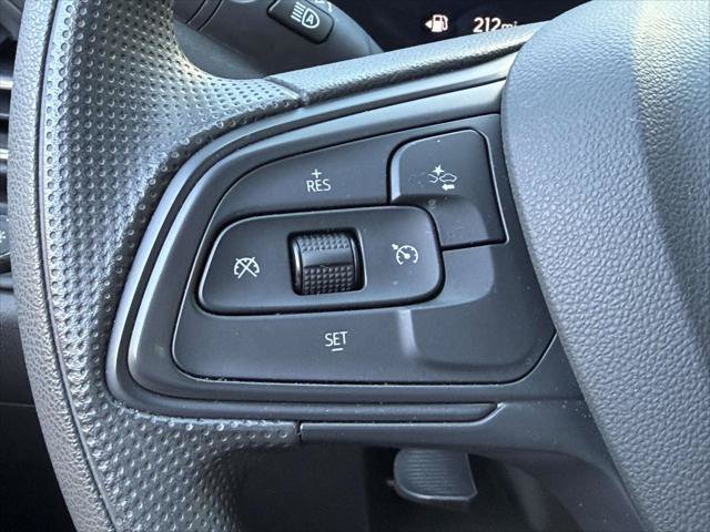 Used 2026 Buick Envista Preferred w/ Advanced Safety Package FWD image 23