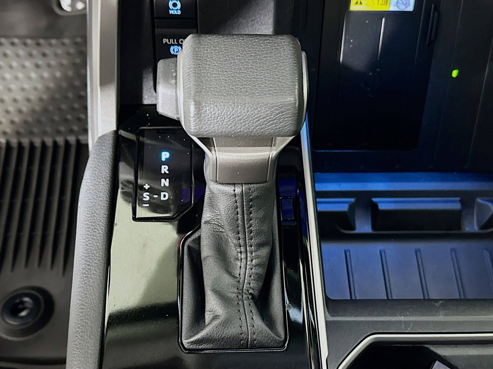 Used 2022 Toyota Tundra Limited image 21