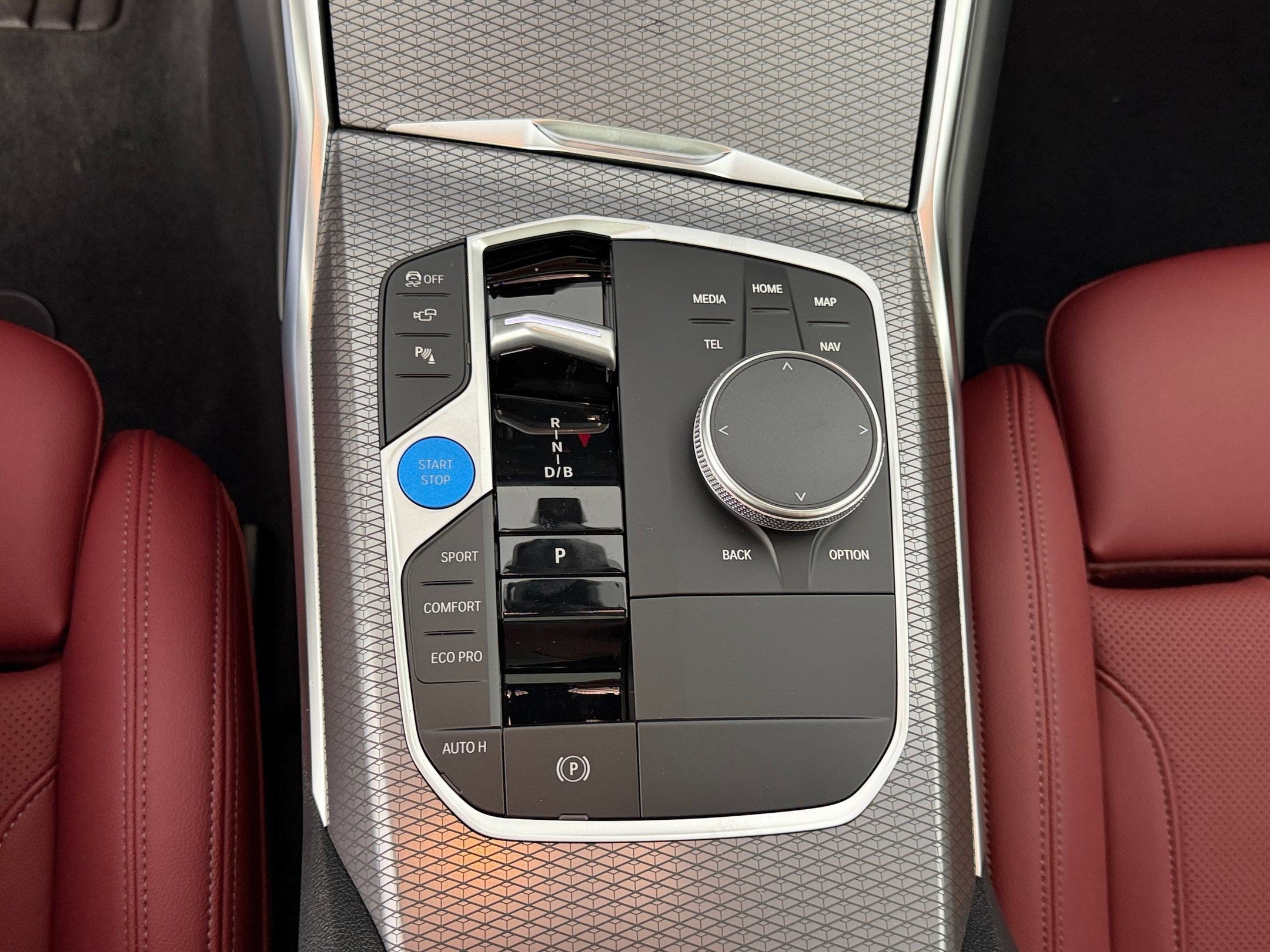 Used 2026 BMW i4 eDrive40 w/ Premium Package RWD image 16