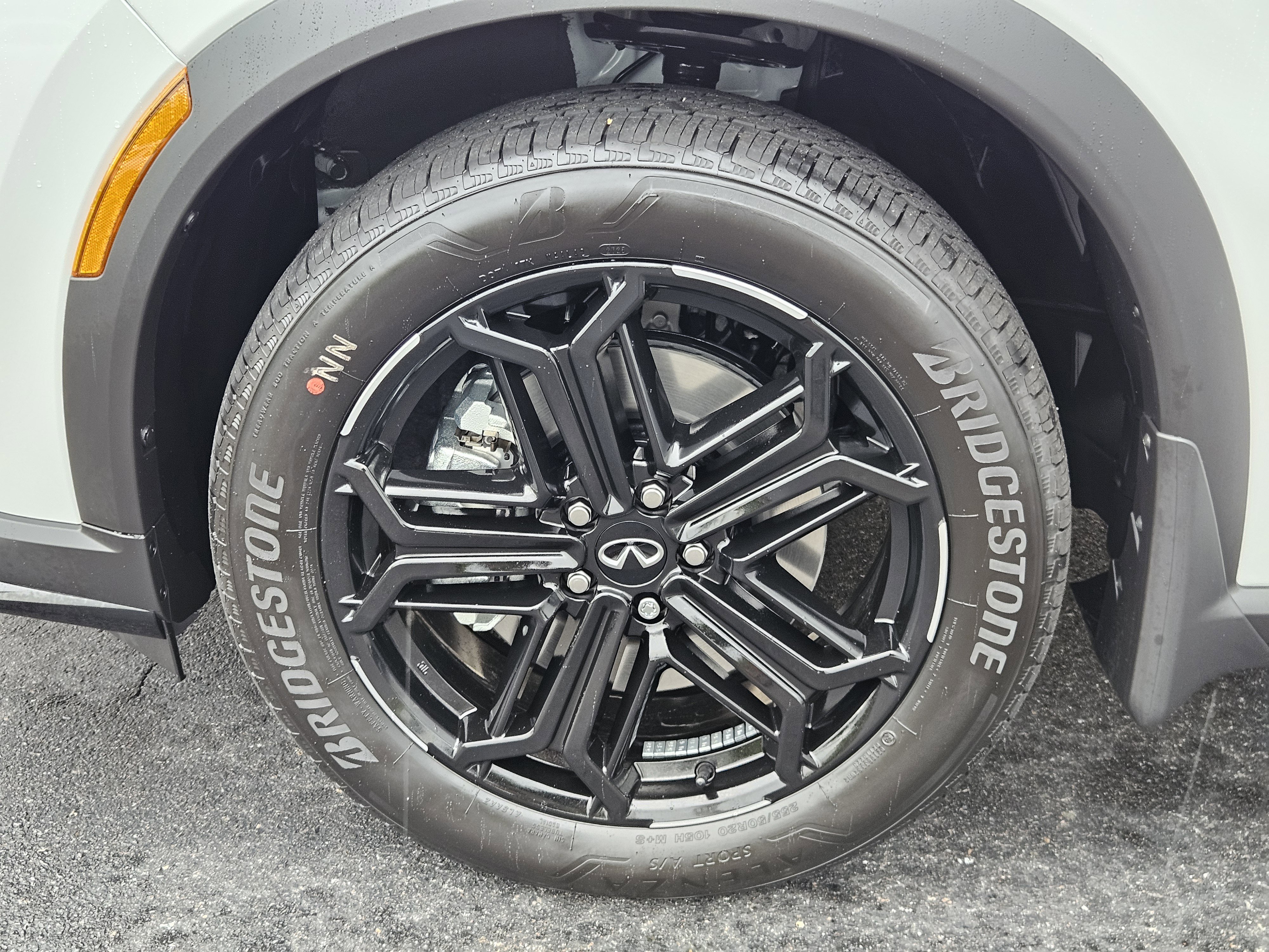 New 2026 INFINITI QX60 Luxe w/ Dark Cargo Package image 37