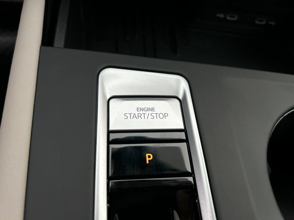 New 2026 Volkswagen Atlas SE FWD image 27