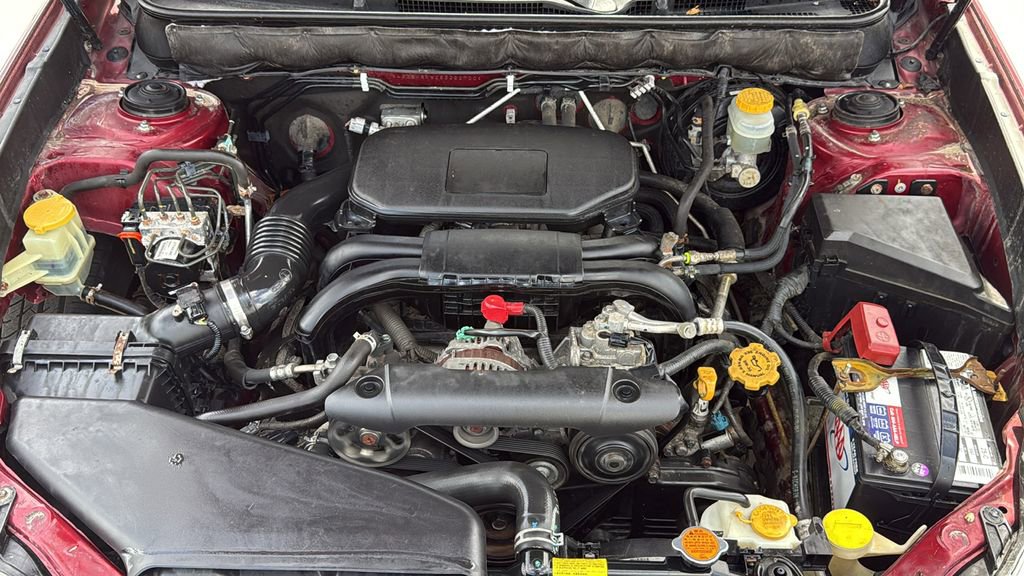 Used 2011 Subaru Legacy 2.5i Limited image 33