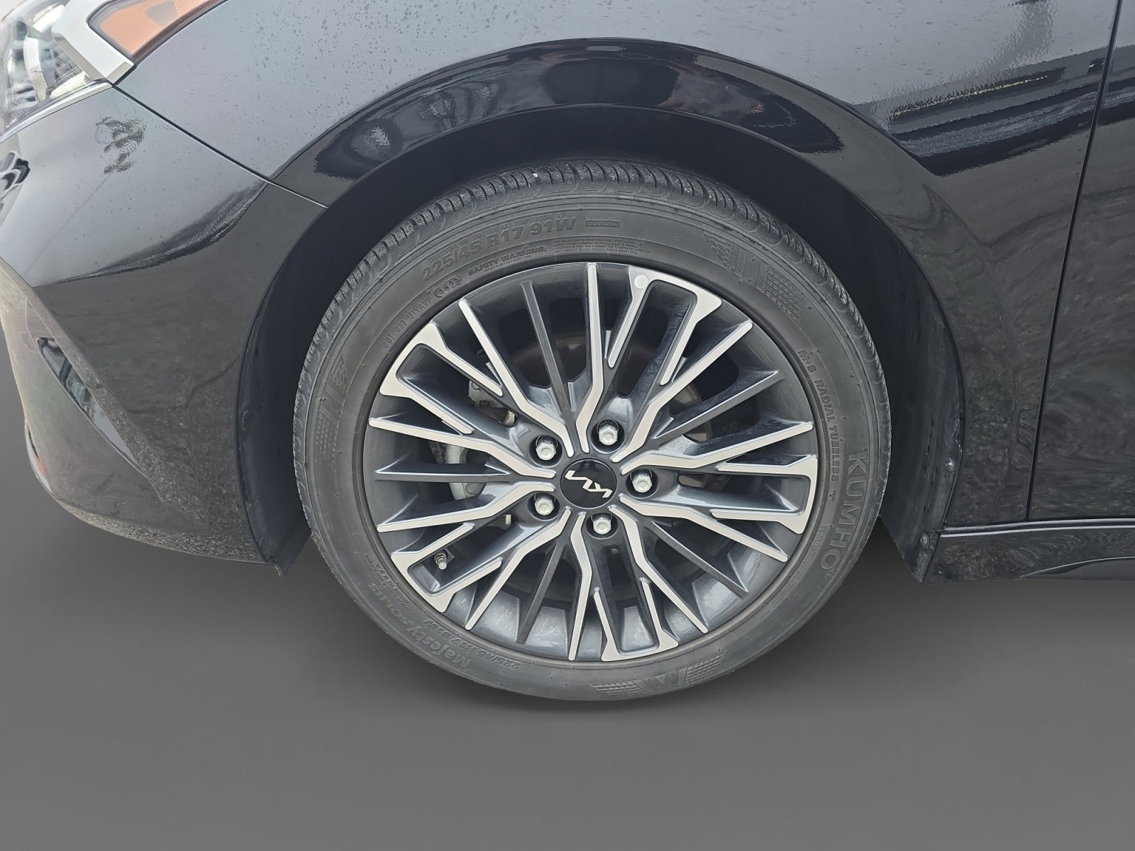 Used 2023 Kia Forte GT-Line w/ GT-Line Premium Package image 19