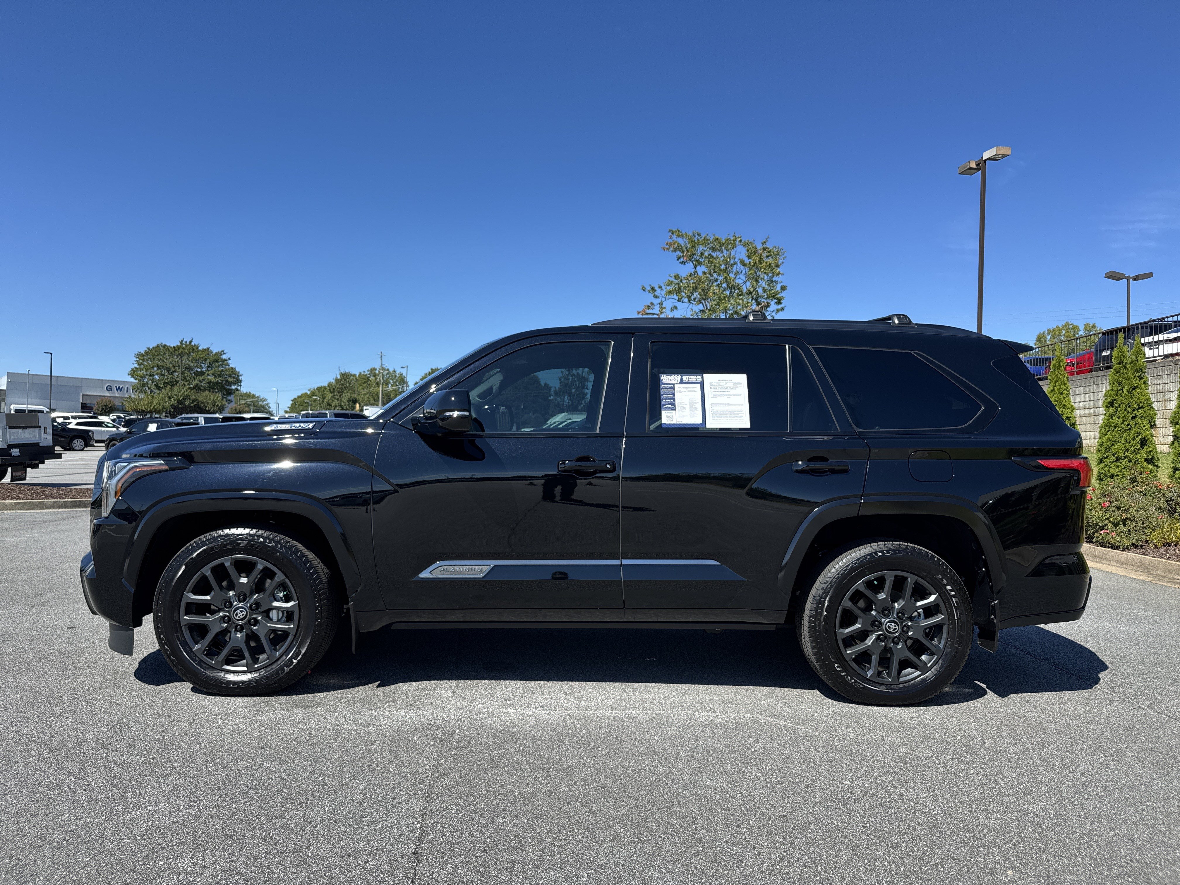 Used 2026 Toyota Sequoia Platinum AWD/4WD image 7