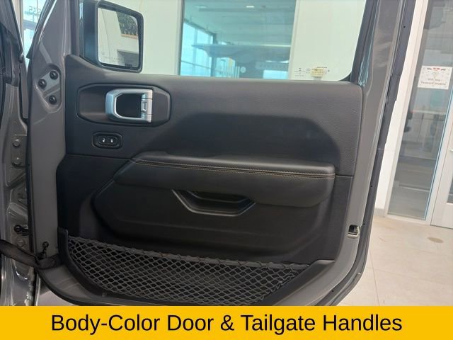 Used 2022 Jeep Gladiator Overland image 42