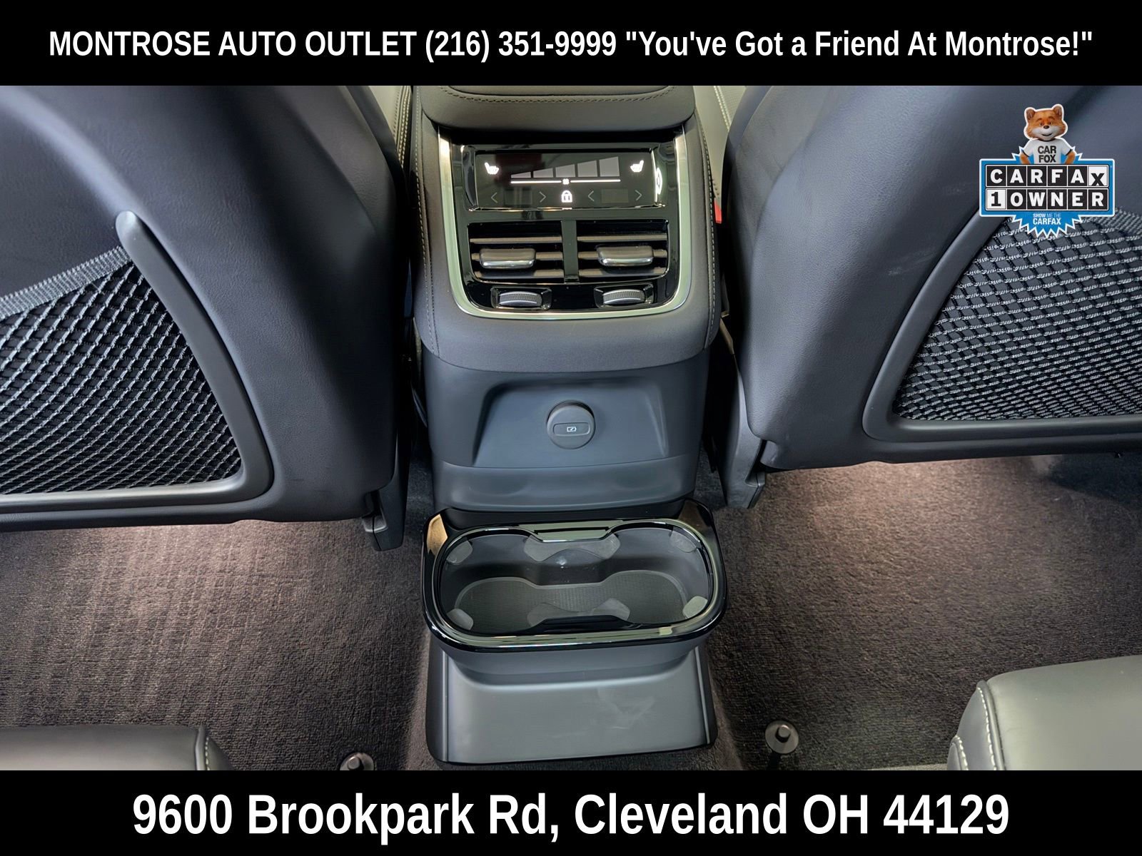 Used 2025 Volvo XC90 T8 Ultra w/ Protection Package image 38