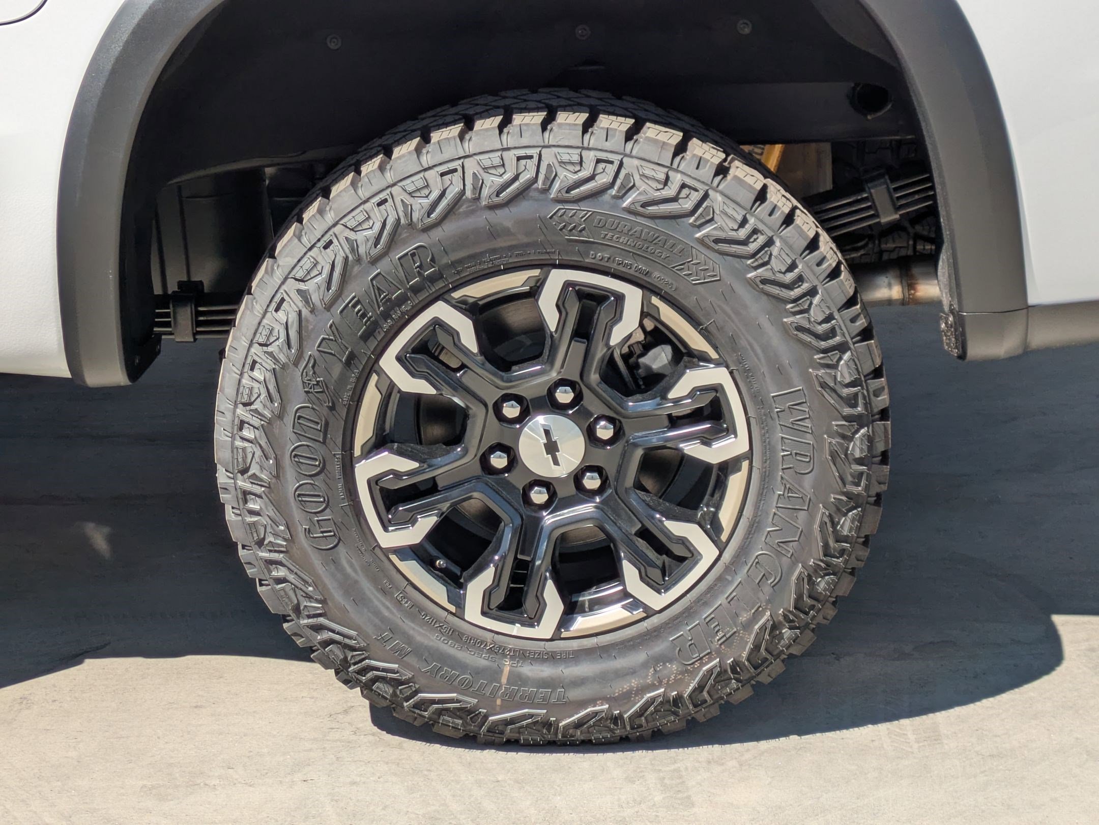 New 2026 Chevrolet Silverado 1500 ZR2 image 6