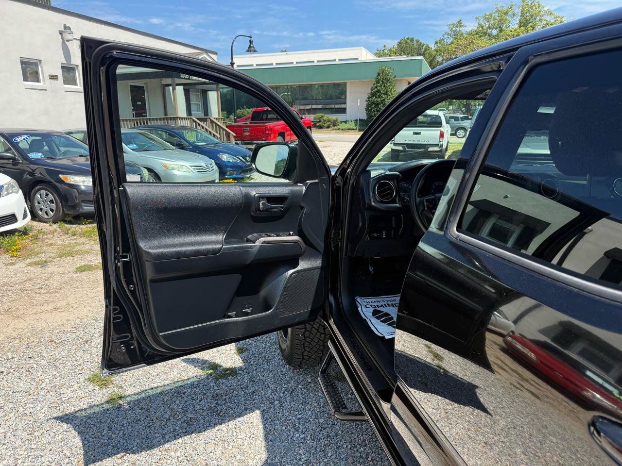 Used 2016 Toyota Tacoma TRD Off-Road w/ Towing Package RWD image 13
