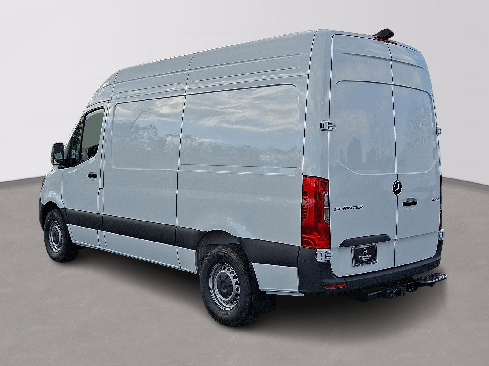 Used 2026 Mercedes-Benz Sprinter 2500 image 6
