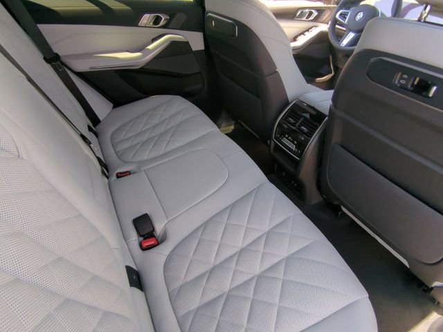 Used 2026 BMW X5 xDrive40i w/ M Sport Package image 14
