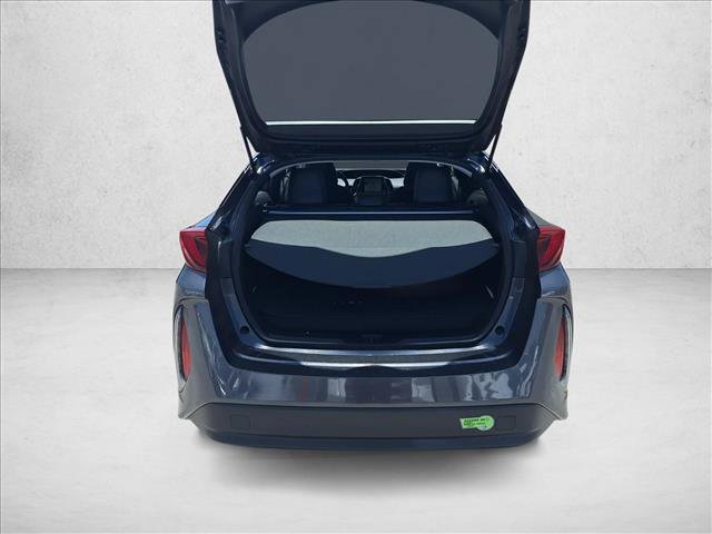 Used 2022 Toyota Prius Prime XLE FWD image 16