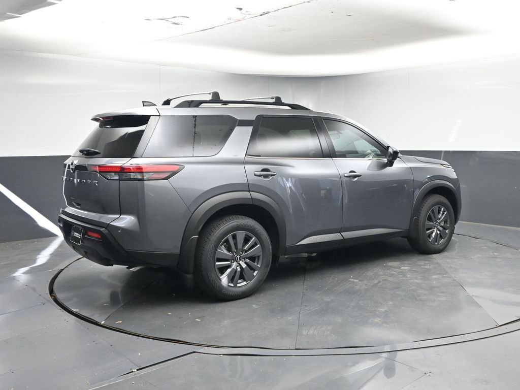 New 2026 Nissan Pathfinder SV image 5