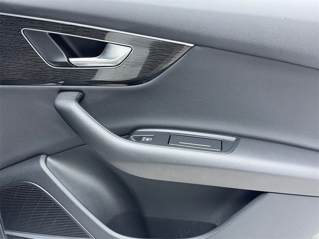 Used 2021 Audi Q7 3.0T Premium Plus image 51